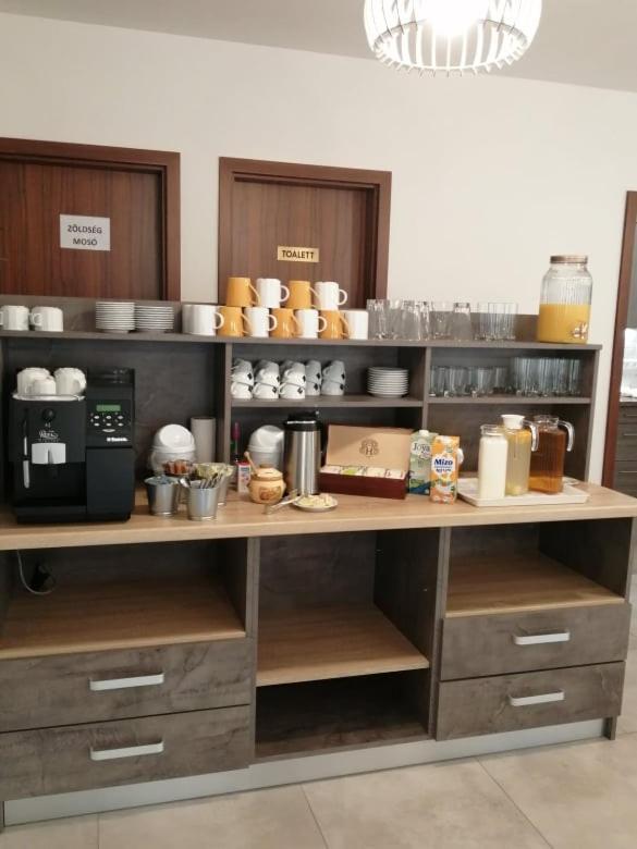 Ludvig Panzio Bed & Breakfast Villany Bagian luar foto